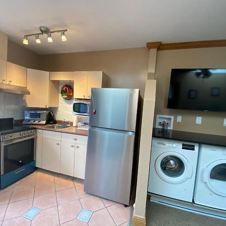 Ocean Breeze Executive Bed And Breakfast North Vancouver Bagian luar foto