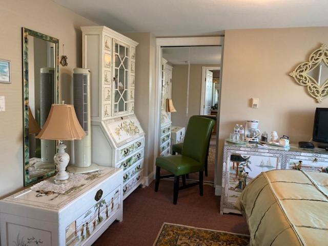 Ocean Breeze Executive Bed And Breakfast North Vancouver Bagian luar foto