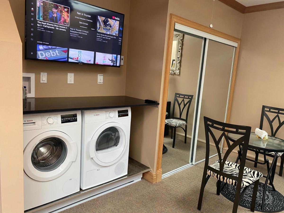 Ocean Breeze Executive Bed And Breakfast North Vancouver Bagian luar foto
