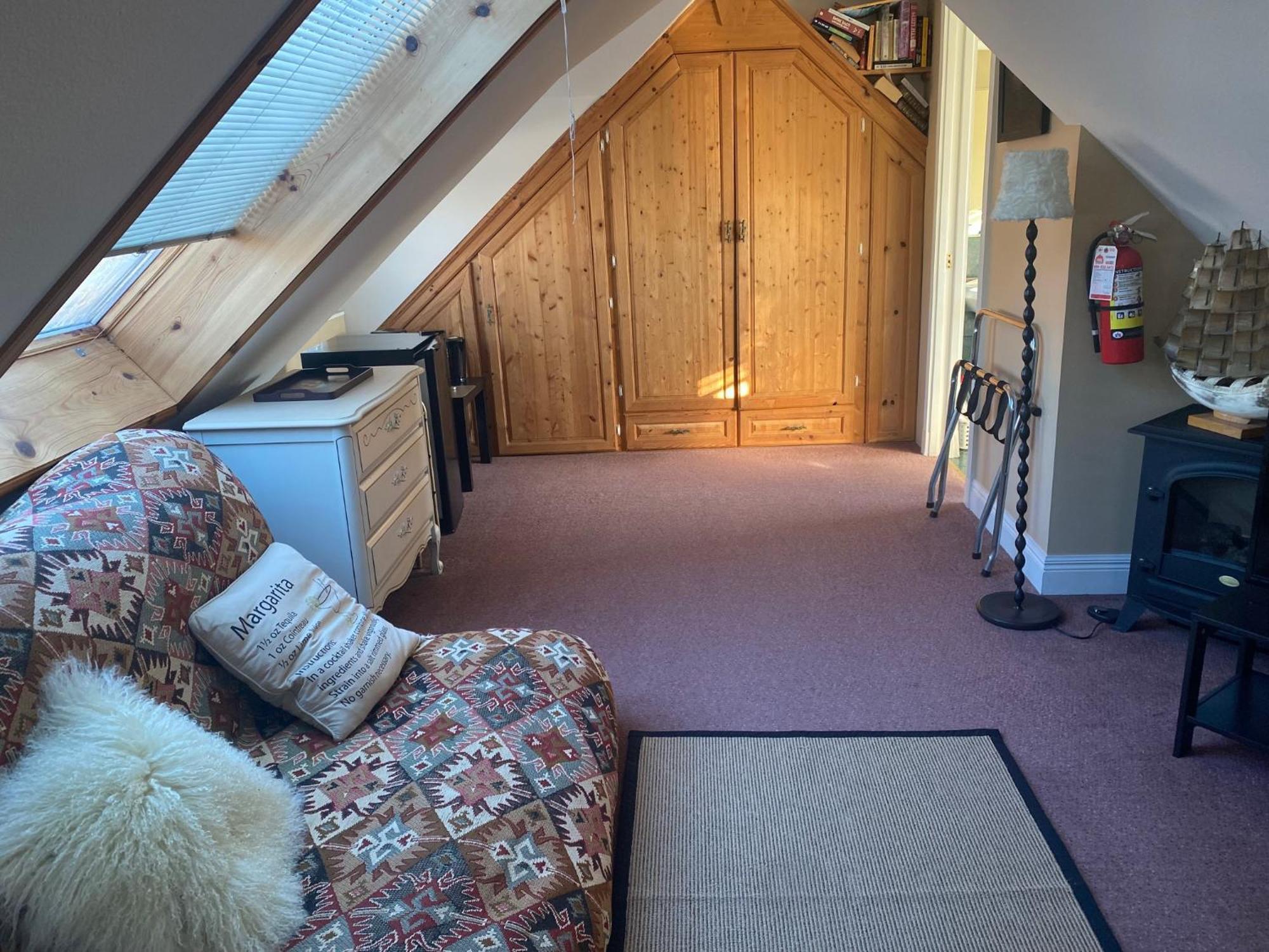 Ocean Breeze Executive Bed And Breakfast North Vancouver Bagian luar foto